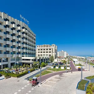Baltic Riccione-fronte Mare Риччоне